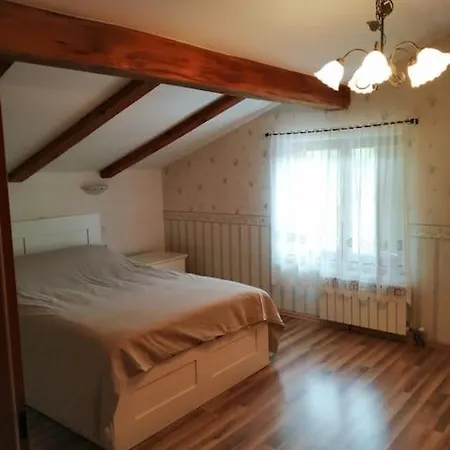 Apartment Apartma Na Podezelju - Marta Kanal