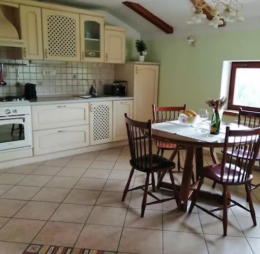 Apartment Apartma Na Podezelju - Slovenia Nature Kanal